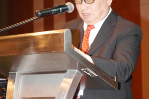  Dr. Teik Aun Ooi, Vorsitzender des WTC 2020 und des SEASET 2018, begrüßte die Teilnehmer  